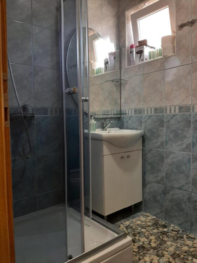 Apartmani Bulajic Krk Town Exterior photo