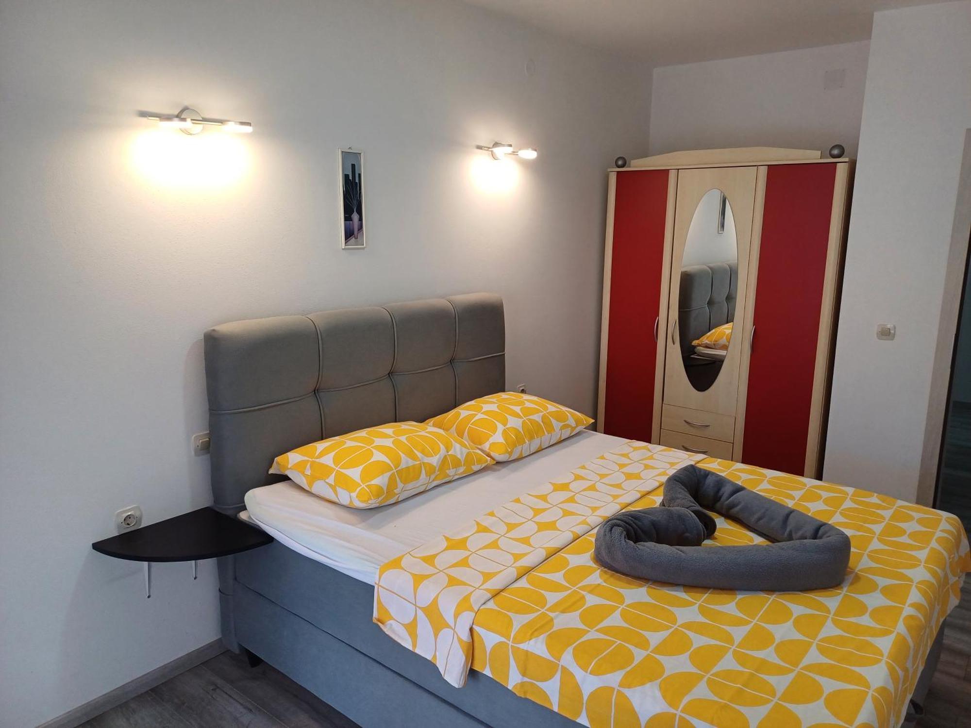 Apartmani Bulajic Krk Town Exterior photo